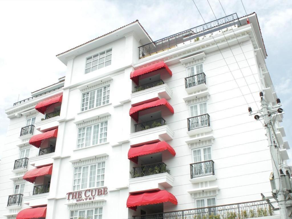 The Cube Hotel Malioboro, Azana Hotels Collection Джокьякарта Экстерьер фото