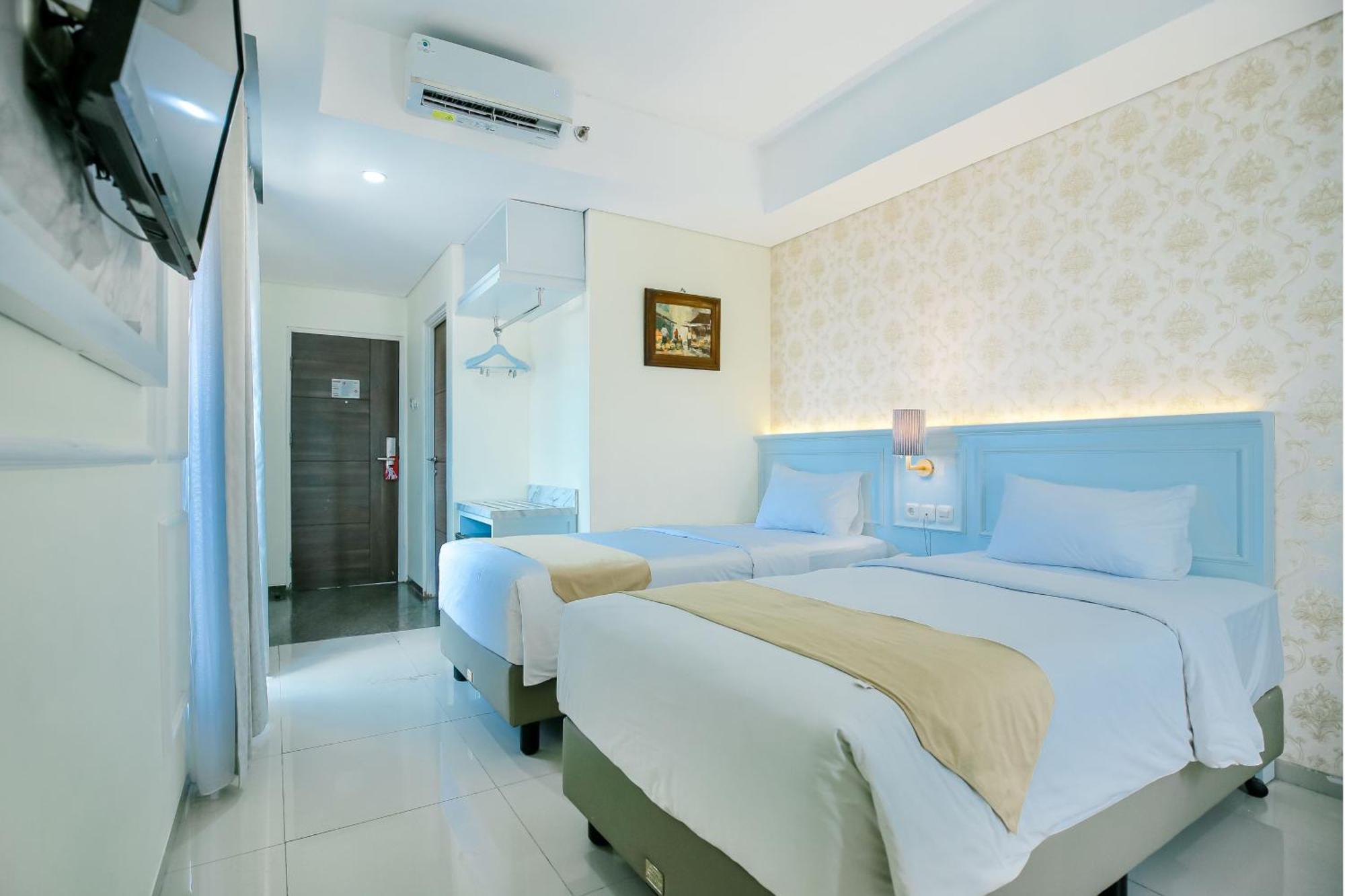 The Cube Hotel Malioboro, Azana Hotels Collection Джокьякарта Экстерьер фото