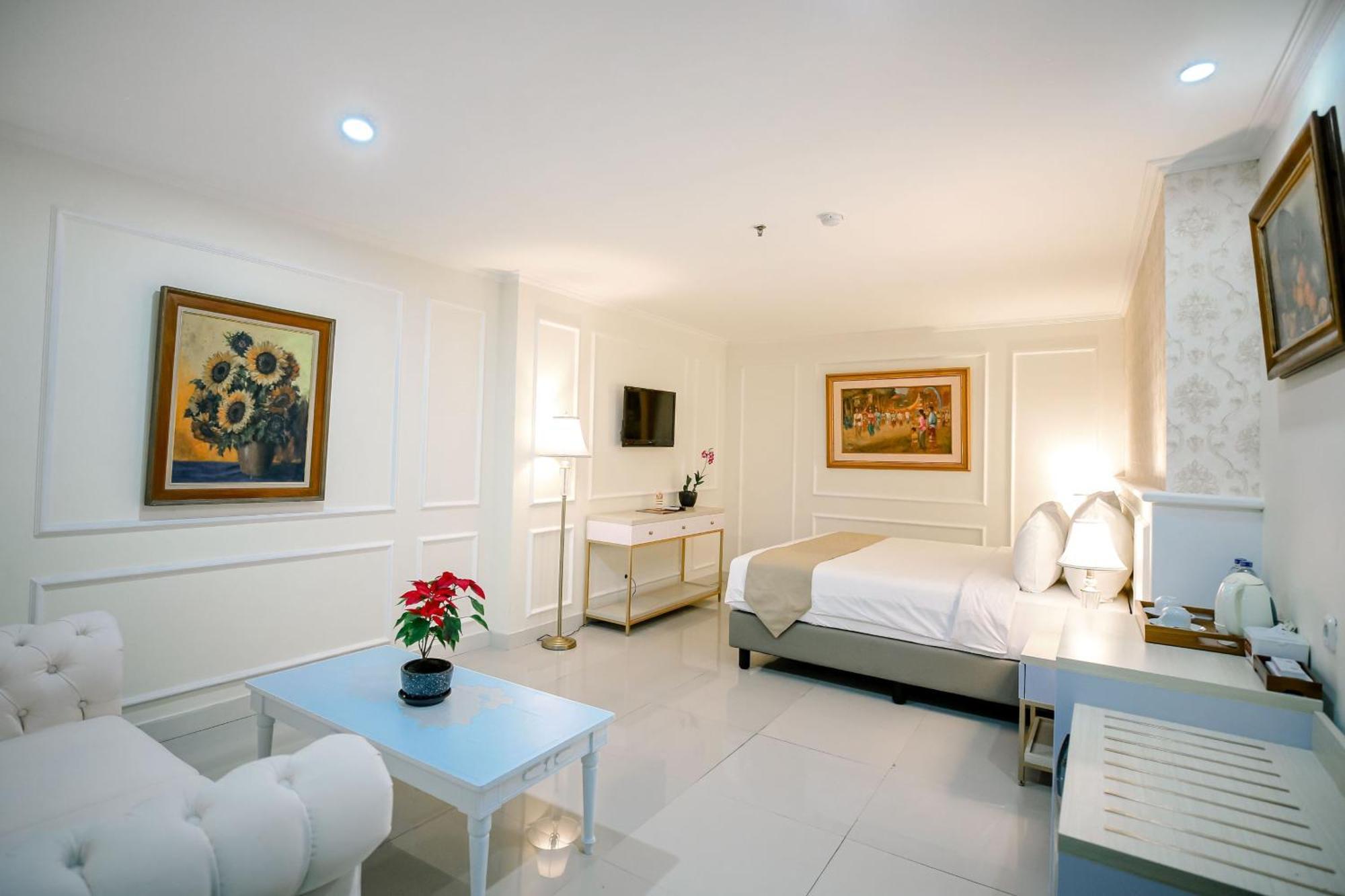 The Cube Hotel Malioboro, Azana Hotels Collection Джокьякарта Экстерьер фото